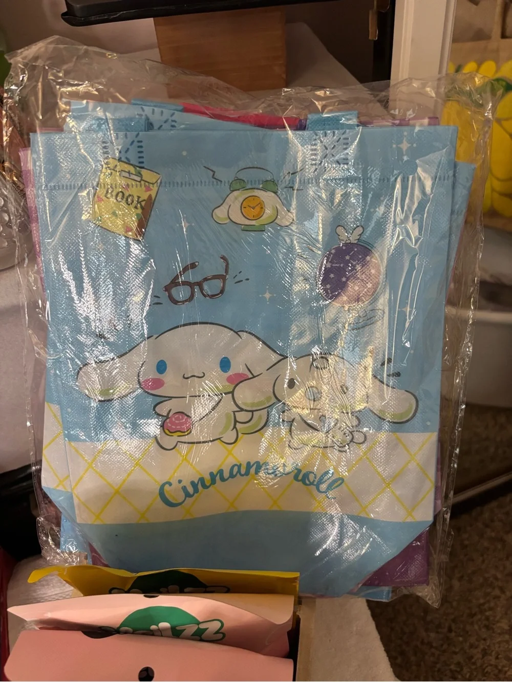 Sanrio and More Surprise 8 items Gift Box